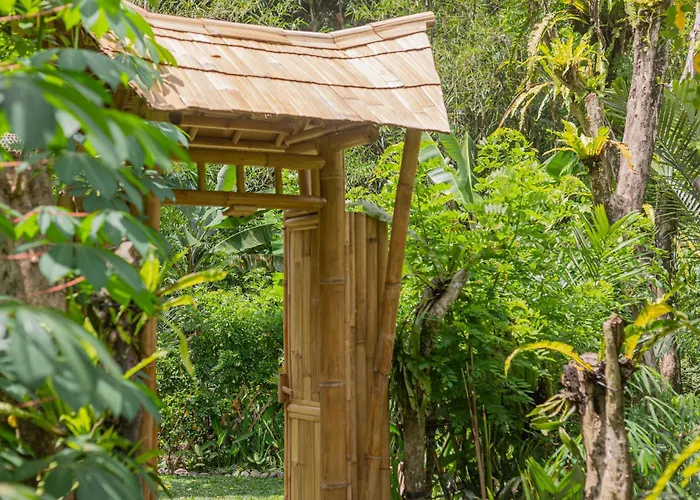 Arcada Bali Bamboo House *