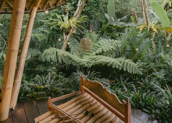 Arcada Bali Bamboo House Villa *