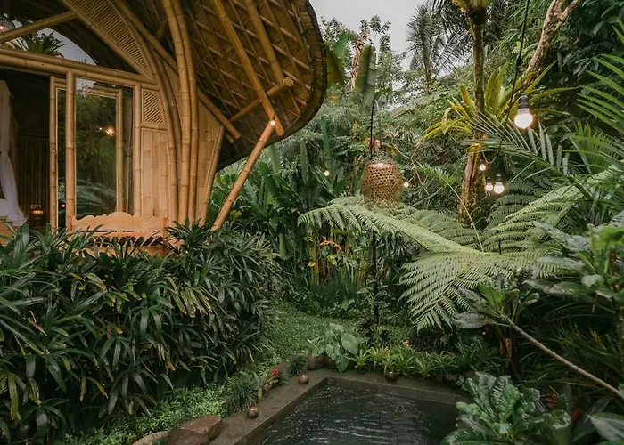 Villa Arcada Bali Bamboo House *